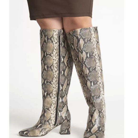 Eloquii Shoes - Eloquii Snakeskin Knee High Boots